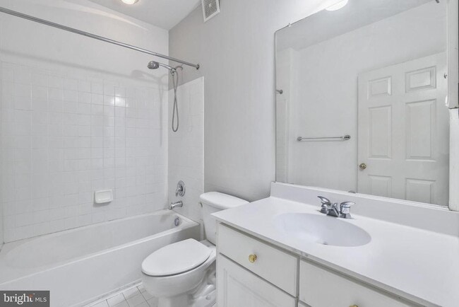 Building Photo - 7106 Point Replete Cir