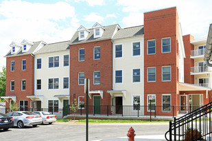 Building Photo - Sinclair Way