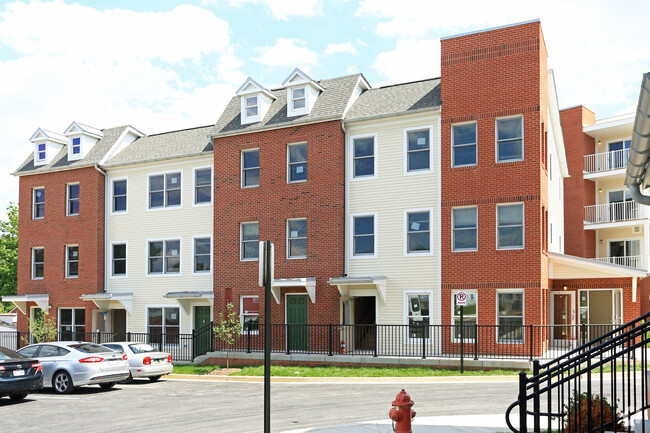 Building Photo - Sinclair Way