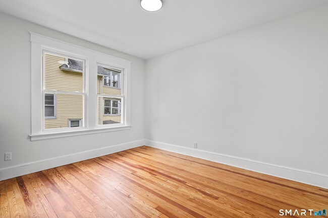 Building Photo - 37 Gridley St