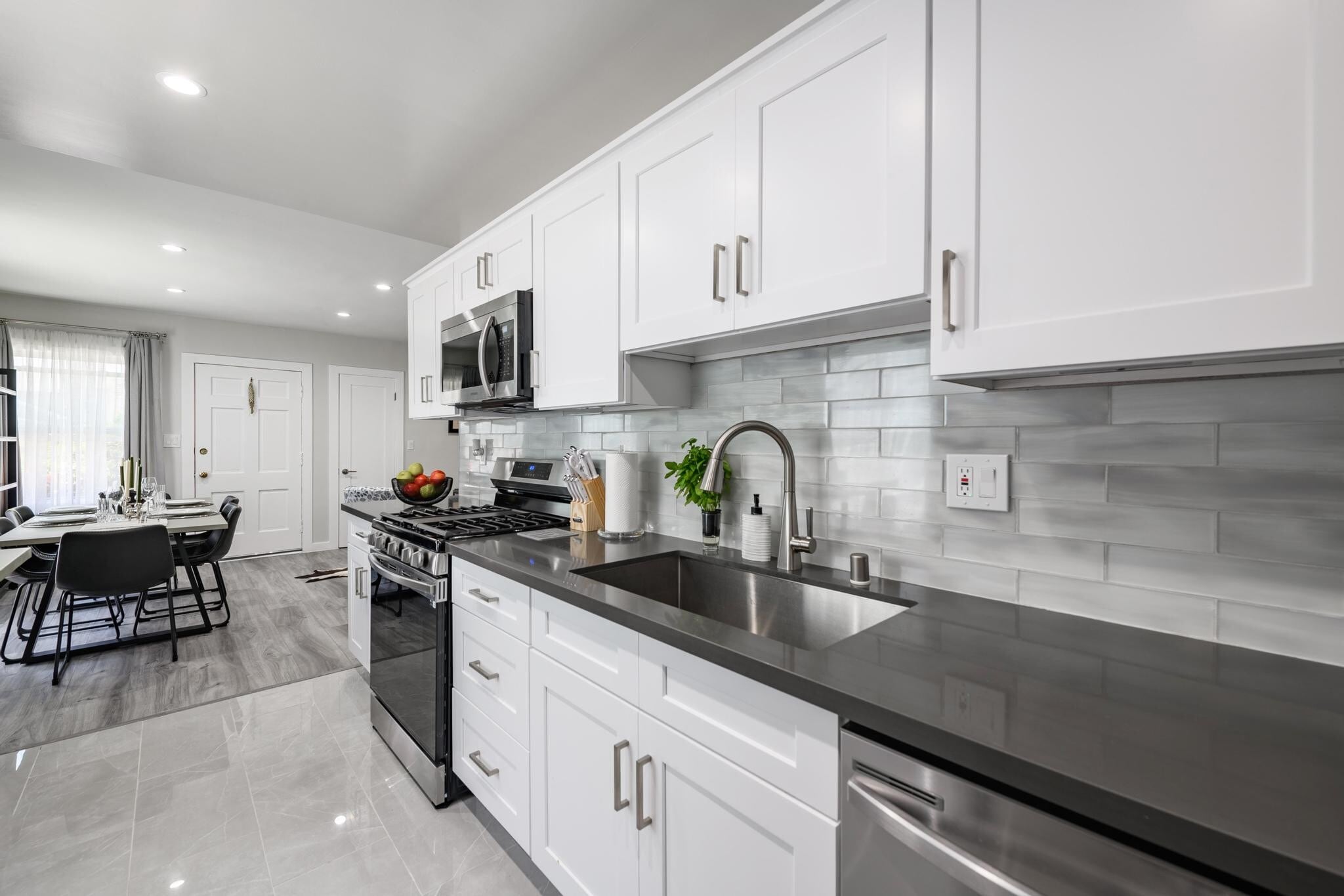 Building Photo - 5973 Guthrie Ave