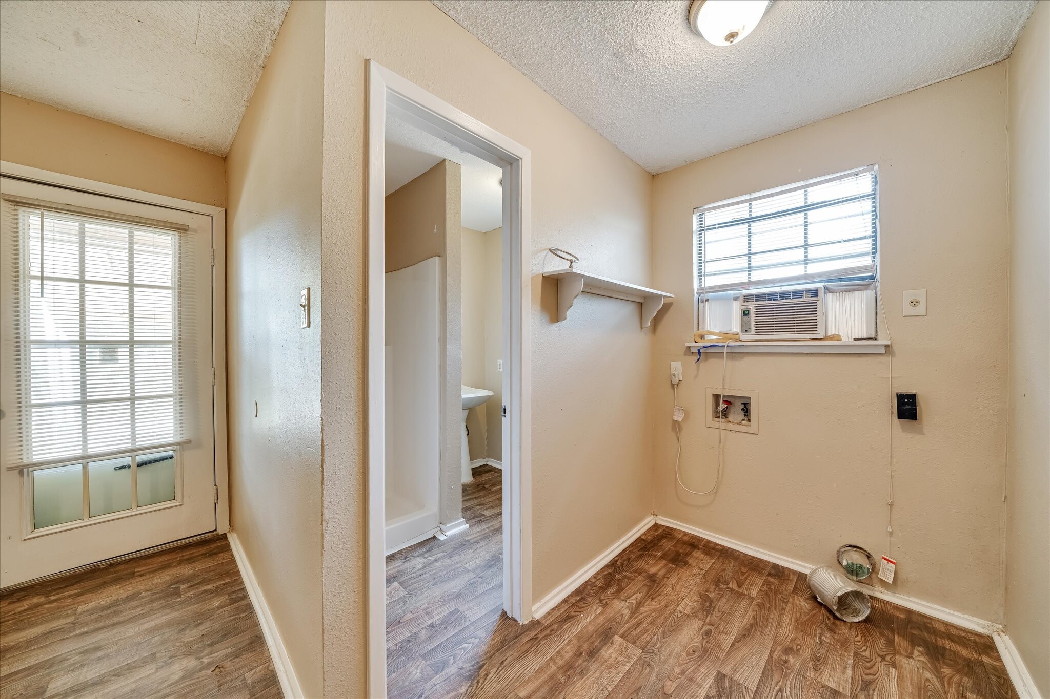 Building Photo - 15278 Mesquite Trl