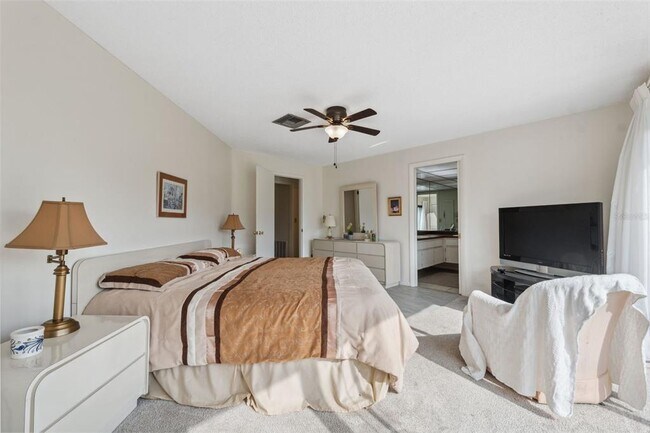 Building Photo - 3942 Trophy Blvd
