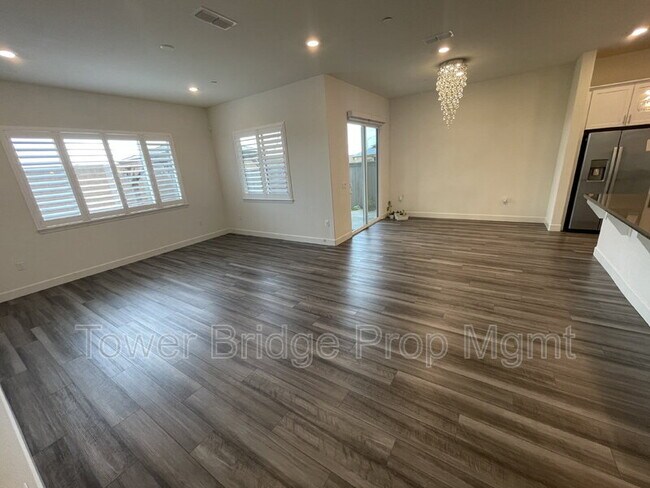 Building Photo - 5603 Drifton Way