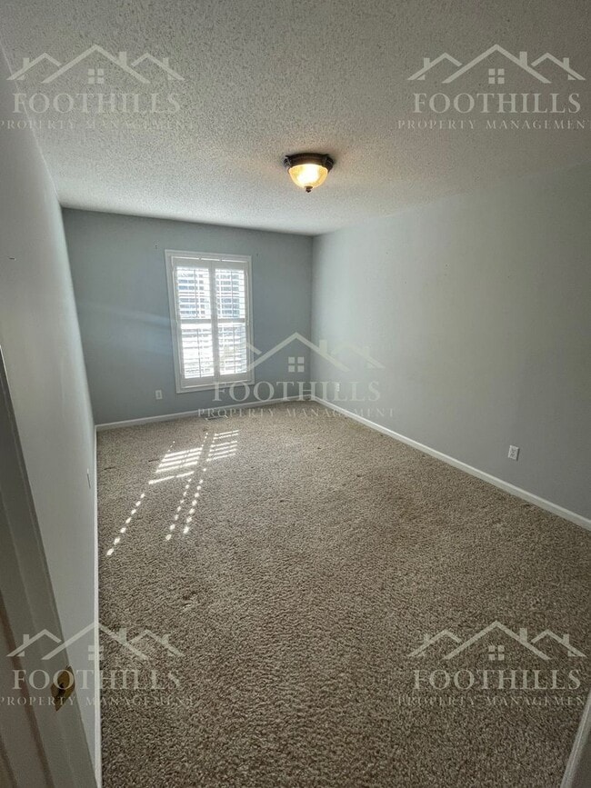 Building Photo - 109 Ashton Ln