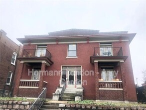 Building Photo - 3918 Flad Ave
