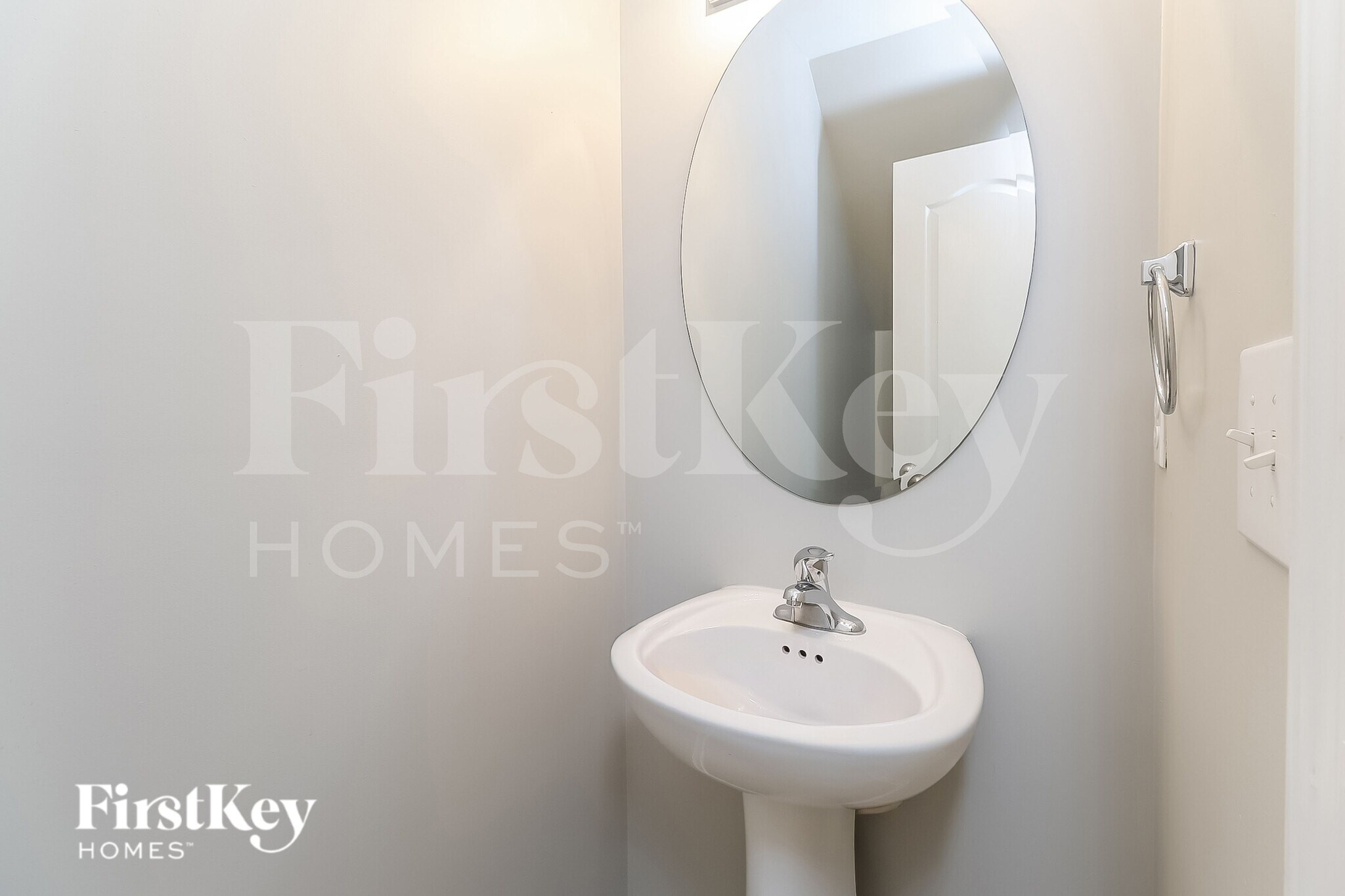 Building Photo - 528 Ellingsworth Ln