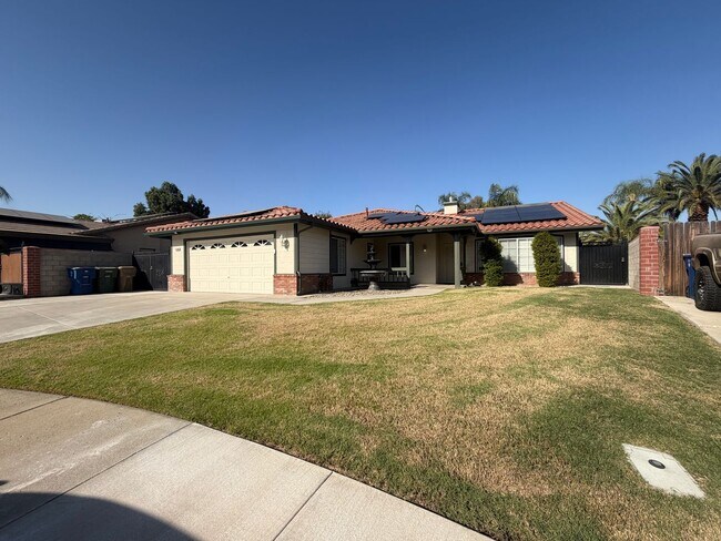 Building Photo - 12306 Andes Ave
