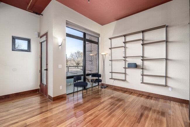 Building Photo - Luxury Furnished Old Town Condo – Modern Elegance in the Heart of Fort Collins