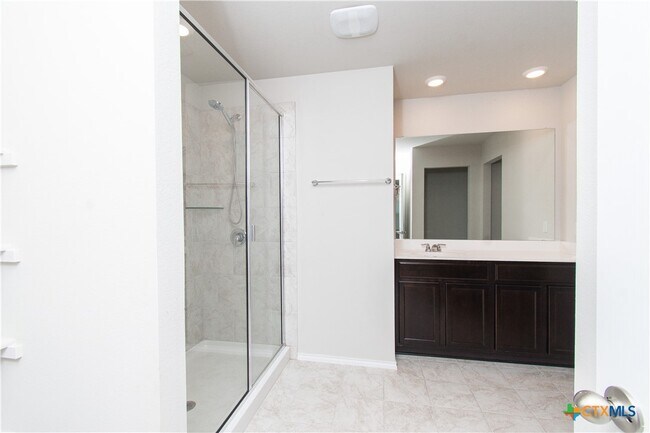 Building Photo - 1412 Rolling Thunder Dr