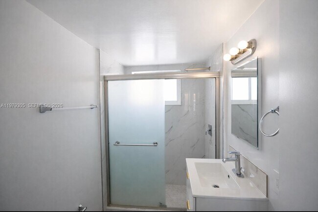 Building Photo - 6080 W Flagler St