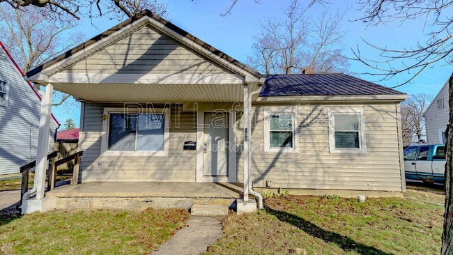 Building Photo - 809 S 29th St