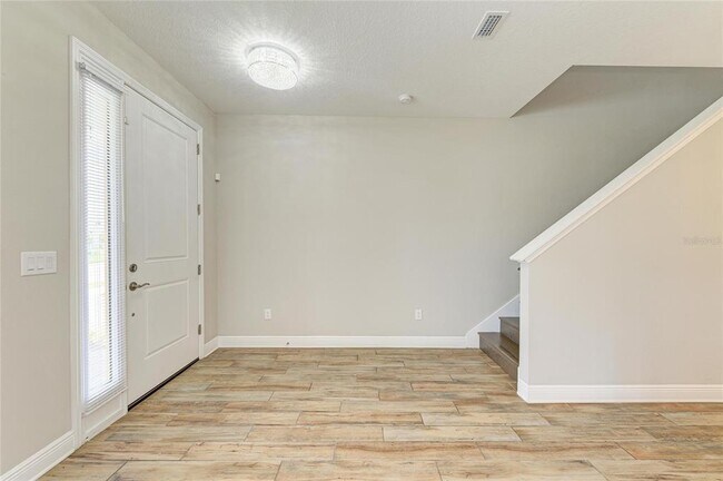 Building Photo - 4745 Antrim Dr