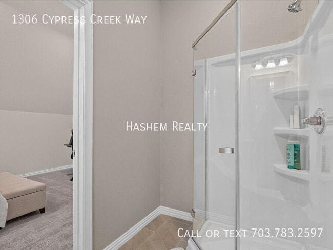 Building Photo - 1306 Cypress Creek Way