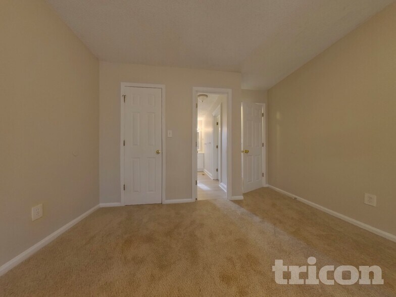 Building Photo - 69 Peach Crossing Dr