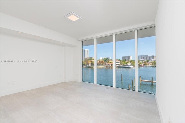 Building Photo - 400 Sunny Isles Blvd