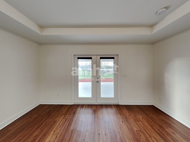 Building Photo - 132 Baltic Avenue