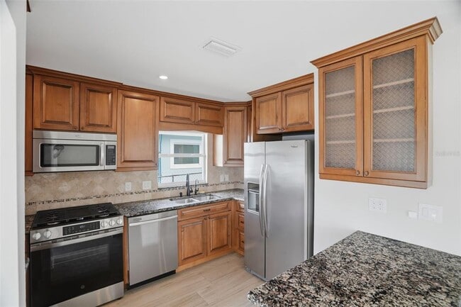 Building Photo - 4436 Floramar Terrace