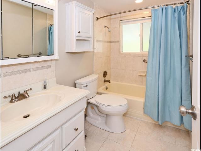 Building Photo - 583 E 3665 S