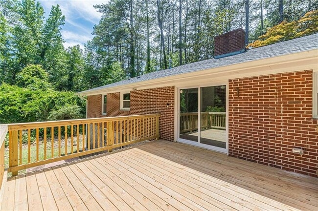 Building Photo - 1624 Dodson Dr SW