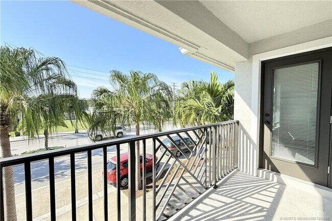 Building Photo - 3375 SW Mapp Rd