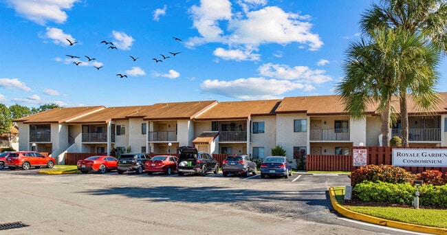 Building Photo - 7951 Southgate Blvd