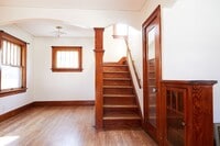 Building Photo - Vintage Farmhouse