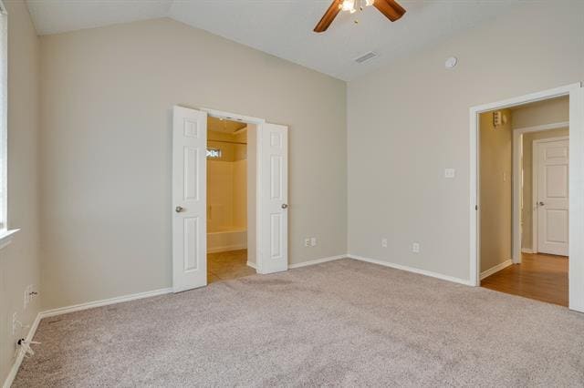 Building Photo - 215 Linda St