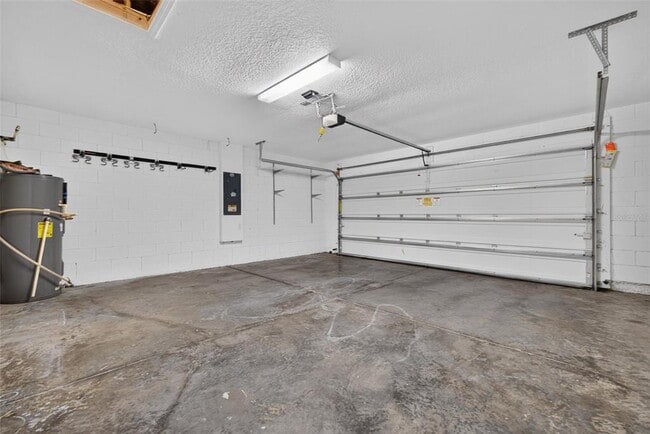 Building Photo - 1097 Augustus Dr