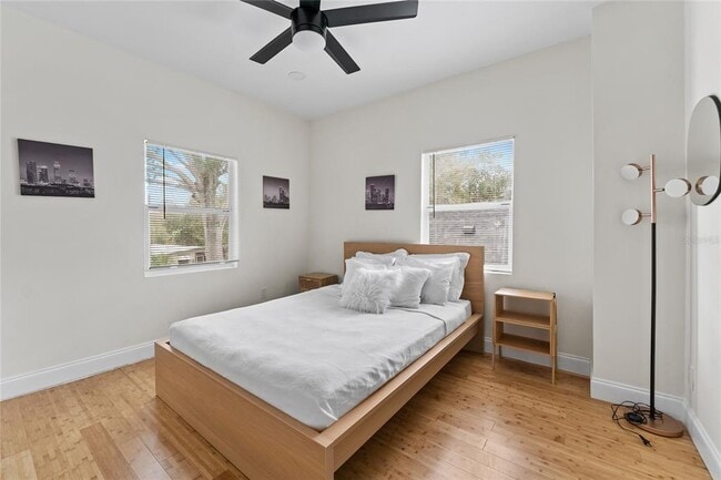 Building Photo - 680 25th Ave S