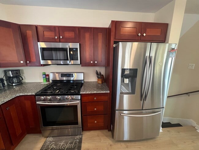 Building Photo - 239 N Derby Ave