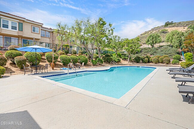 Building Photo - 545 Lorabel Way
