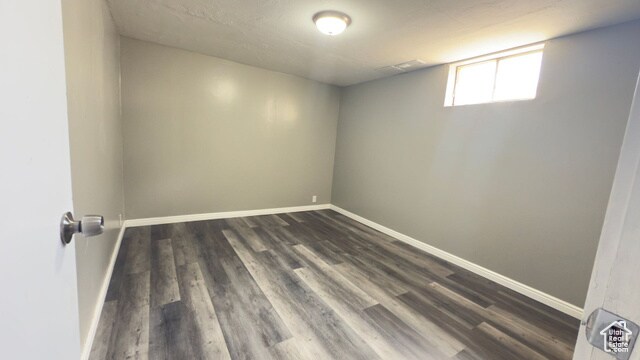 Building Photo - 1625 Paradise Ln