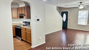 Building Photo - 8871 Staghorn Ml