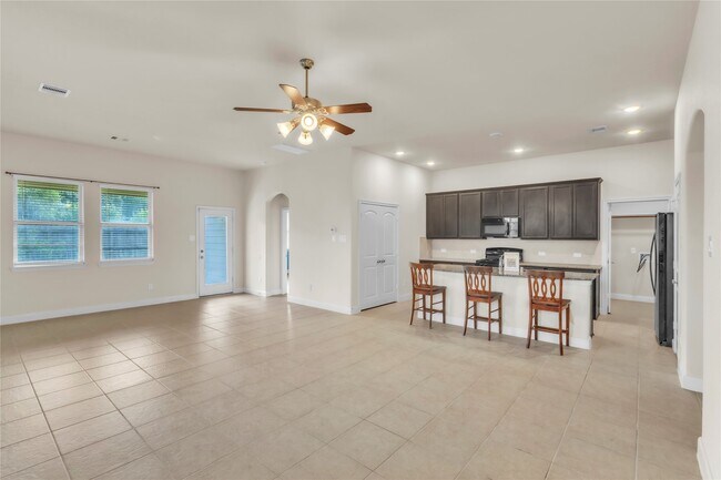 Building Photo - 4819 Eagles Glen Dr