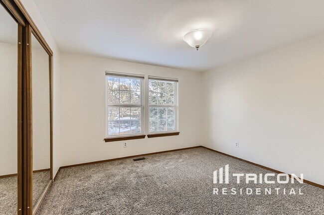 Building Photo - 7319 Rochester Ct