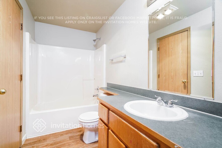 Building Photo - 20205 11th Ave Ct E