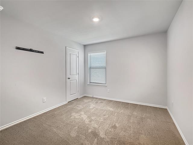 Building Photo - 16613 Geskey Dr