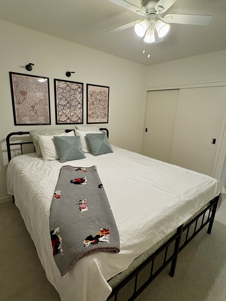 Bedroom - 1388 Kapiolani Blvd