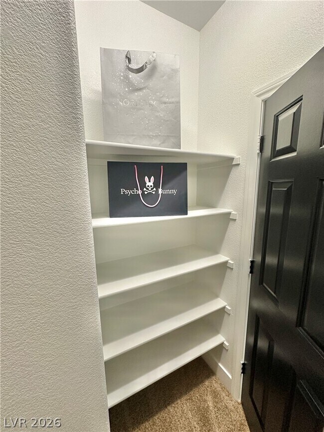 Building Photo - 10637 Turquoise Valley Dr