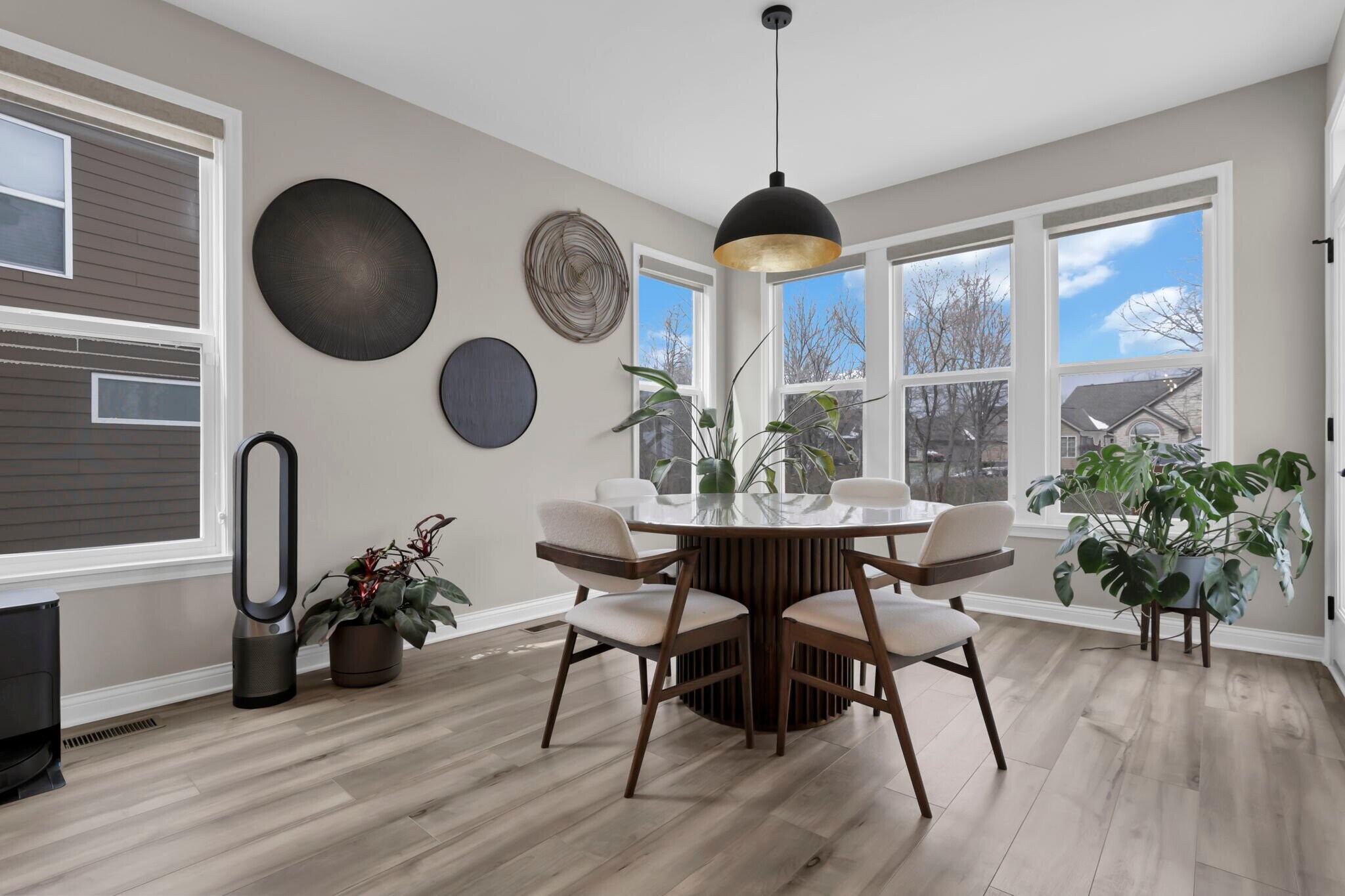 Building Photo - 300 Harness Way