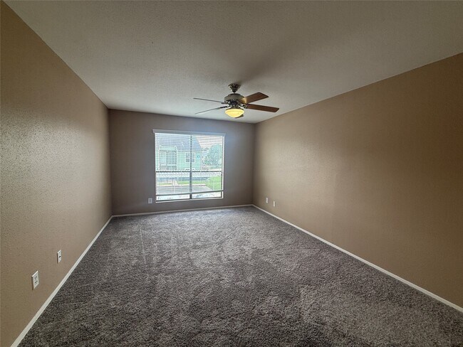 Building Photo - 14777 Wunderlich Dr
