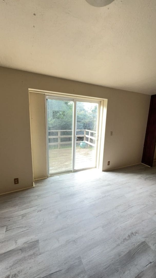 Building Photo - Charming 3-Bedroom Home with Backyard & Patio