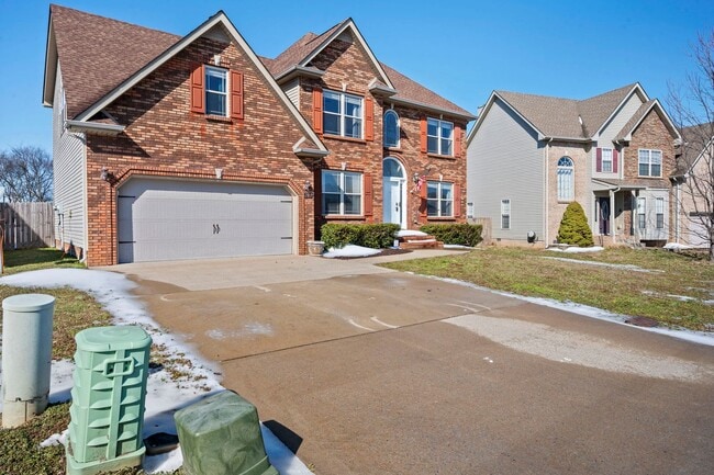 Building Photo - Spacious Living with a Private Primary Retreat!