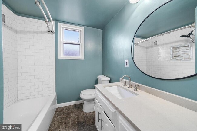 Building Photo - 630 Naylors Run Rd