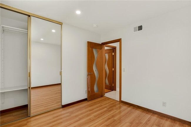 Building Photo - 27301 Via Avila