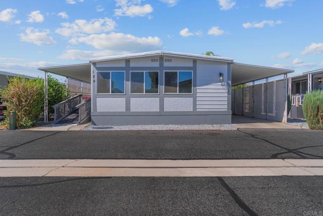 Building Photo - 5001 W Florida Ave