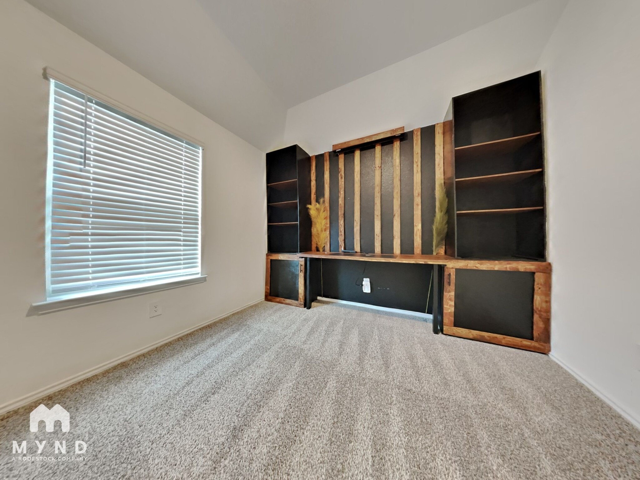 Building Photo - 16034 Jordan Mdw Wy