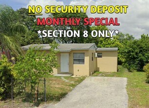 Building Photo - Large 3-2 house with  hookups for washer and dryer