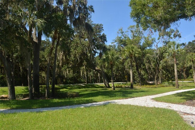 Building Photo - 5131 Willow Links